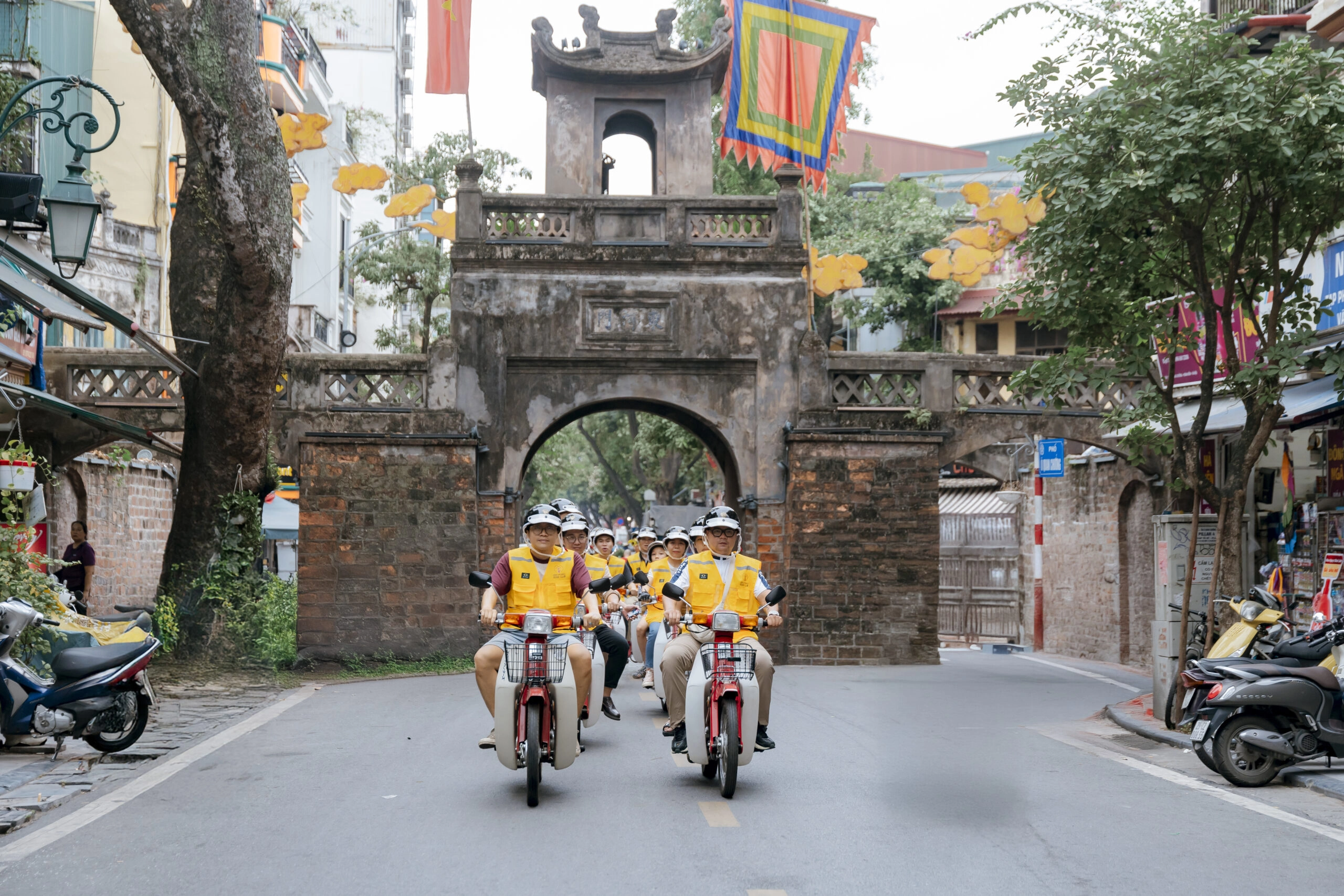 Day Tour | Vintage Cub Motorbike Tour Through the Soul of Hanoi